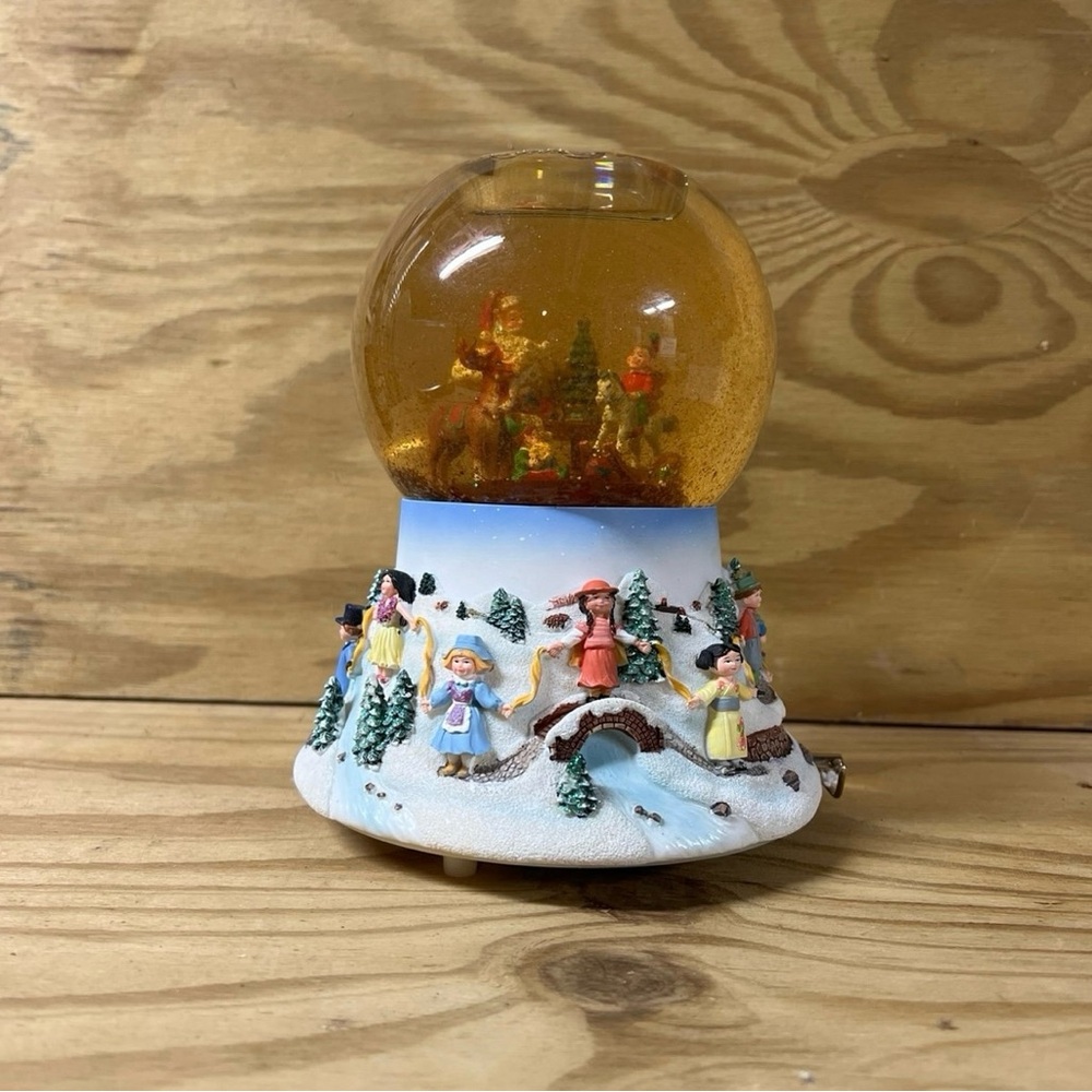 Partylite 2004 Santa Workshop Musical Tea light holder snow globe